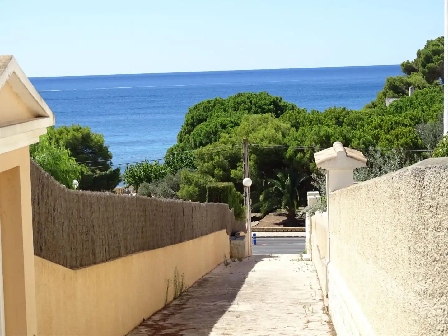 Exterior view of Houses for rent in Moraira  with Heating, Private garden and Terrace