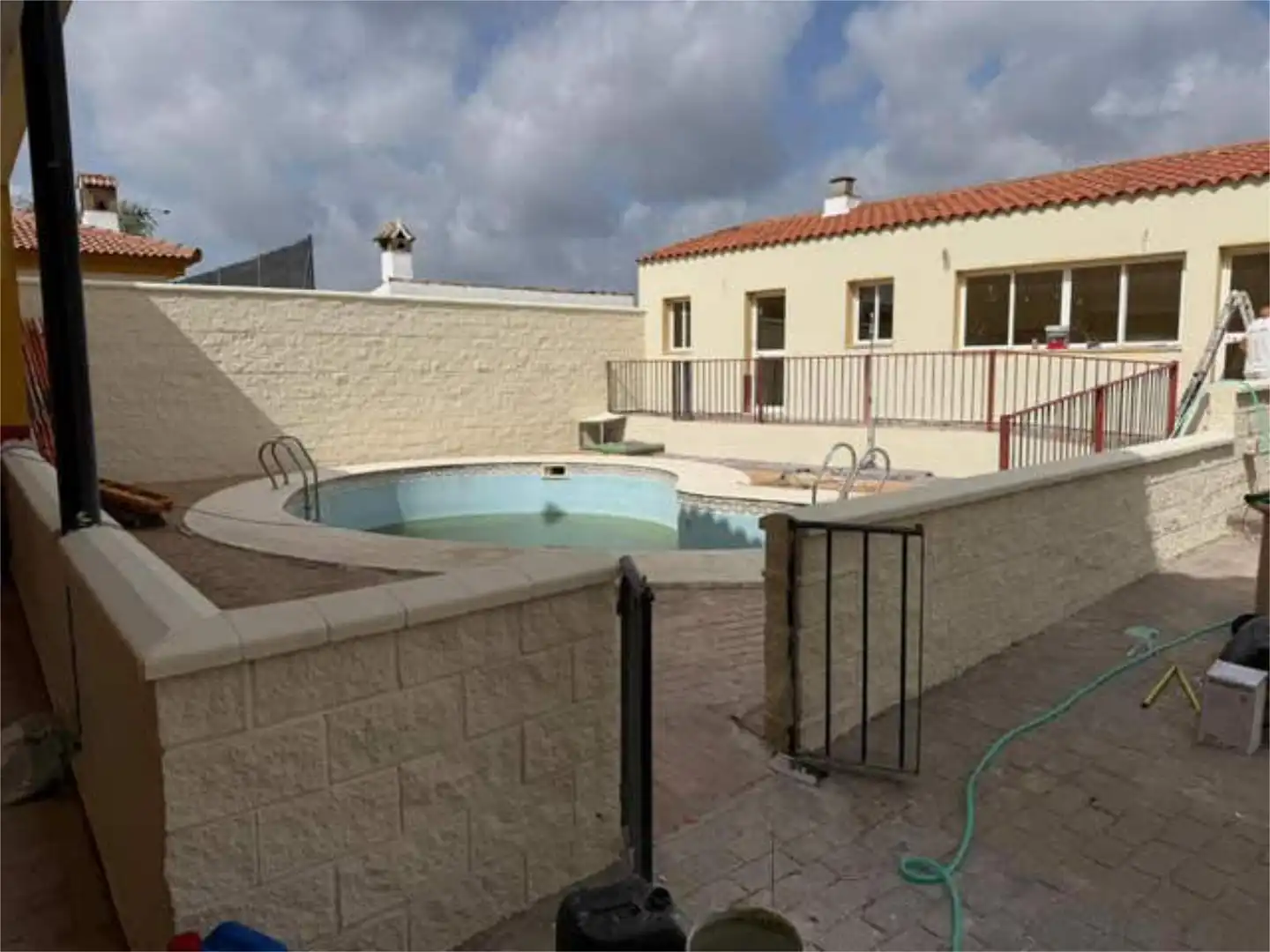 Piscina de Apartamento en venta en El Castillo de las Guardas con Jardín privado, Terraza y Piscina
