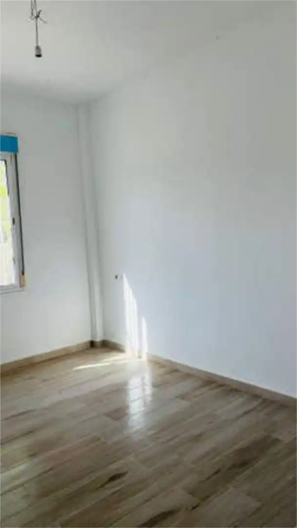 Habitación de Apartamento en venta en El Castillo de las Guardas con Jardín privado, Terraza y Piscina