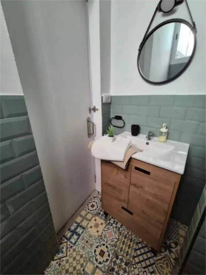 Flat for rent in Casco Histórico - Zona Alta Bathroom of Flat for rent in El Puerto de Santa María with Furnished
