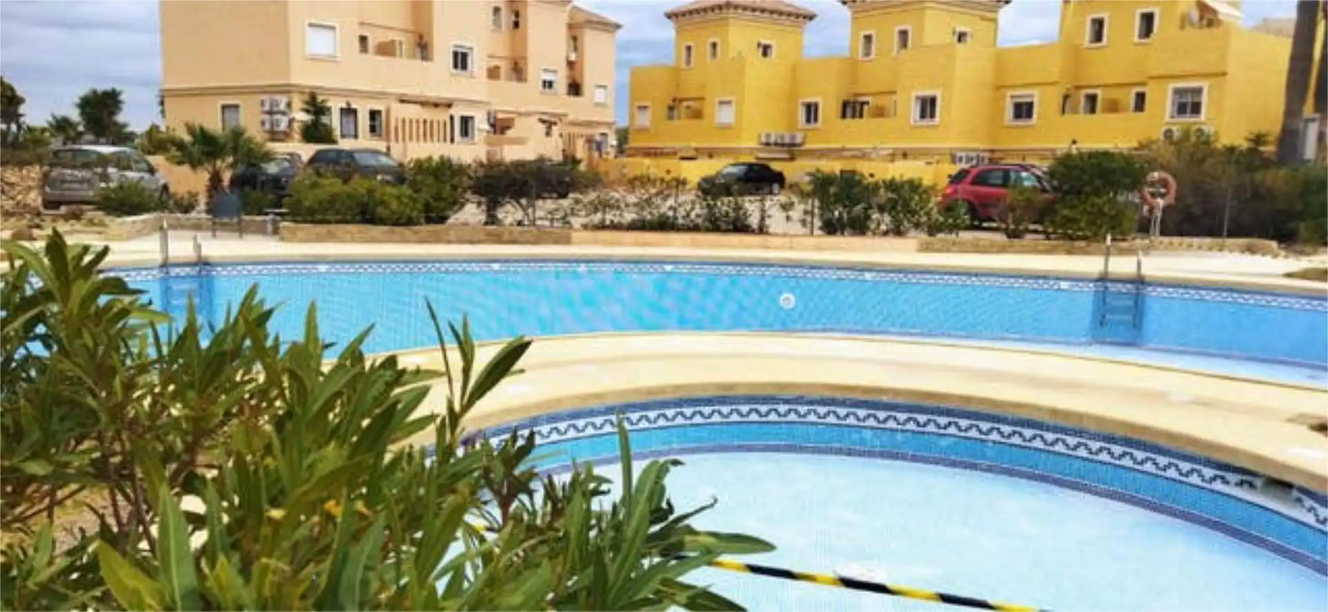 Piscina de Apartament en venda en Vera amb Calefacció, Jardí privat i Terrassa