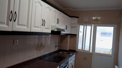Foto 4 de Piso de alquiler en Calle Alejandro Farnesio, 11, La Calzada, Gijón