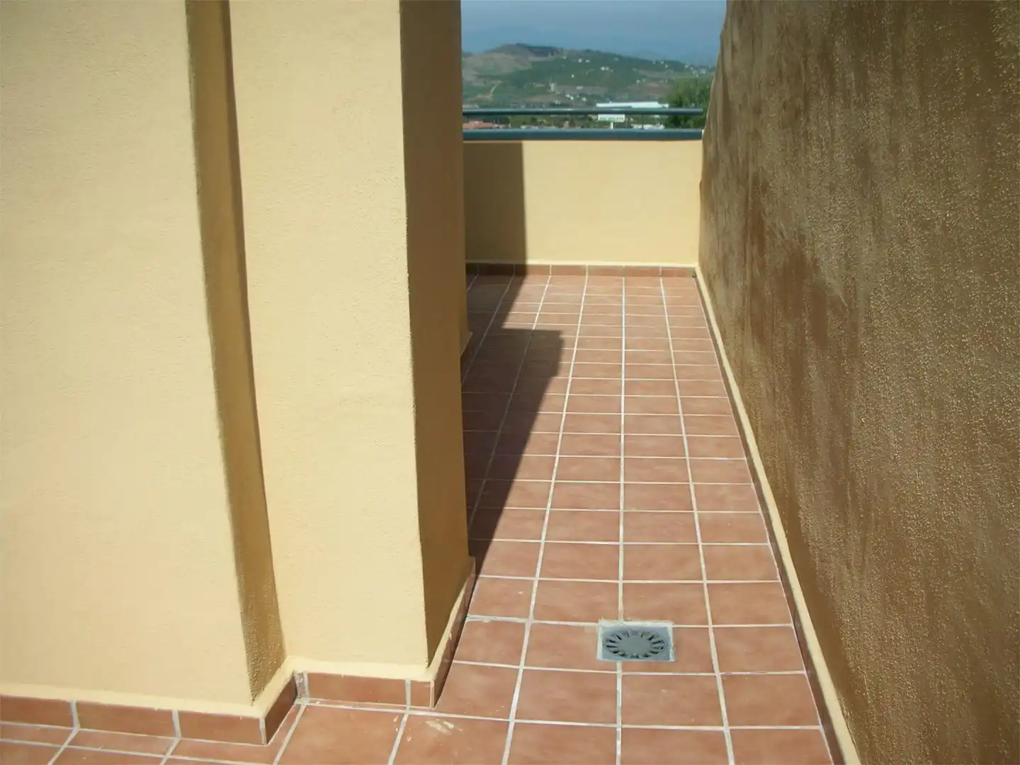 Flat for sale in Avenida de la Unicef, 55, Pinos de Alhaurín Balcony of Flat for sale in Alhaurín de la Torre with Air Conditioner, Terrace and Swimming Pool