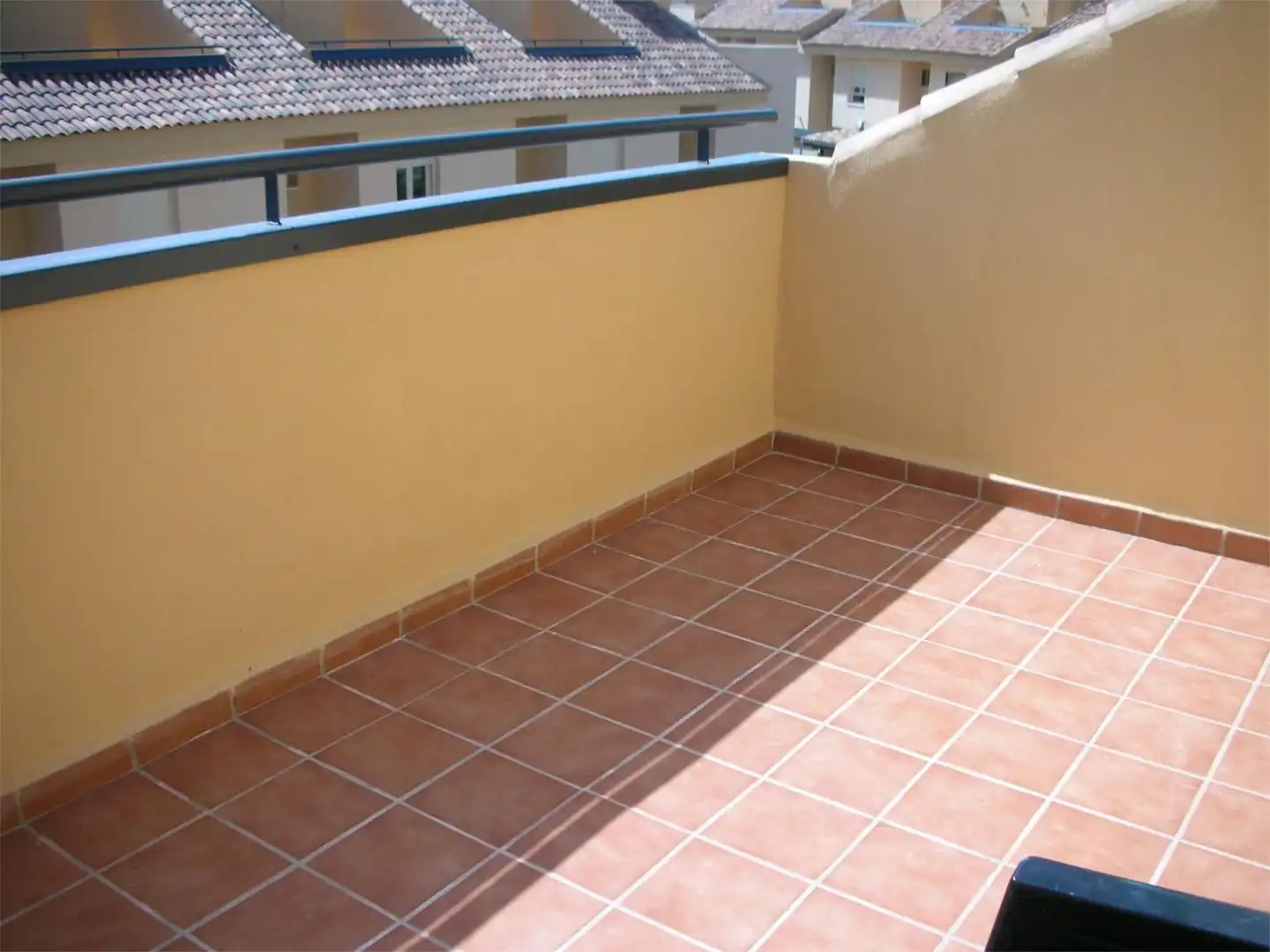 Flat for sale in Avenida de la Unicef, 55, Pinos de Alhaurín Balcony of Flat for sale in Alhaurín de la Torre with Air Conditioner, Terrace and Swimming Pool