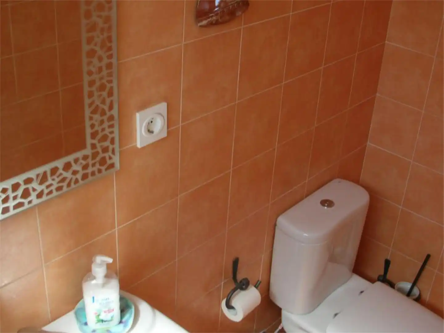 Flat for sale in Avenida de la Unicef, 55, Pinos de Alhaurín Bathroom of Flat for sale in Alhaurín de la Torre with Air Conditioner, Terrace and Swimming Pool