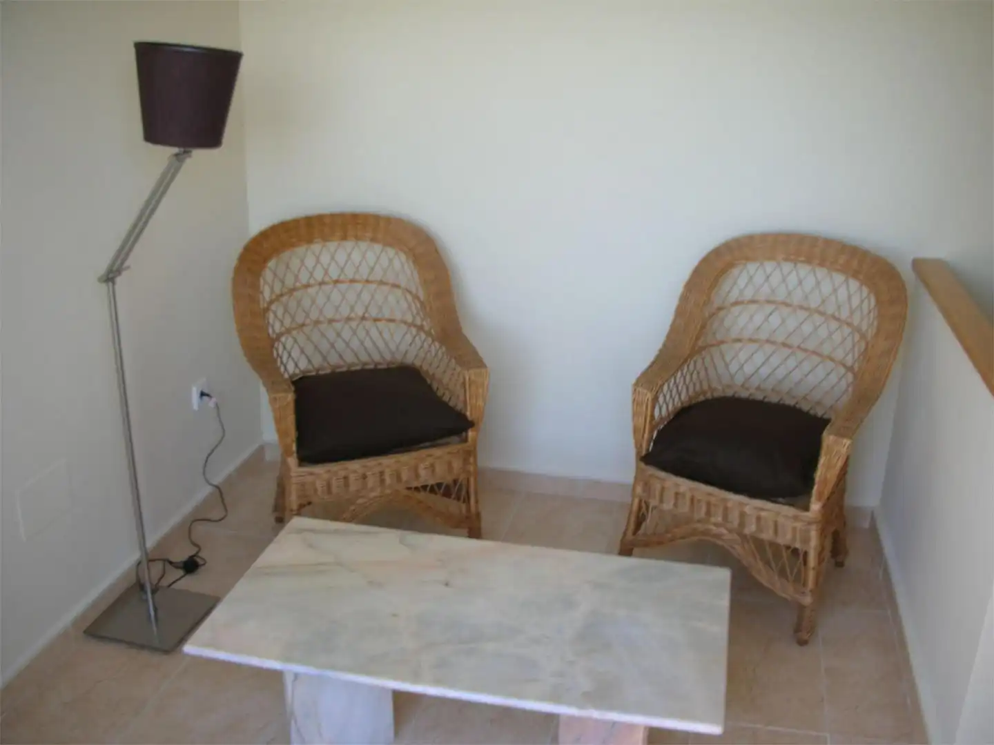 Flat for sale in Avenida de la Unicef, 55, Pinos de Alhaurín Living room of Flat for sale in Alhaurín de la Torre with Air Conditioner, Terrace and Swimming Pool
