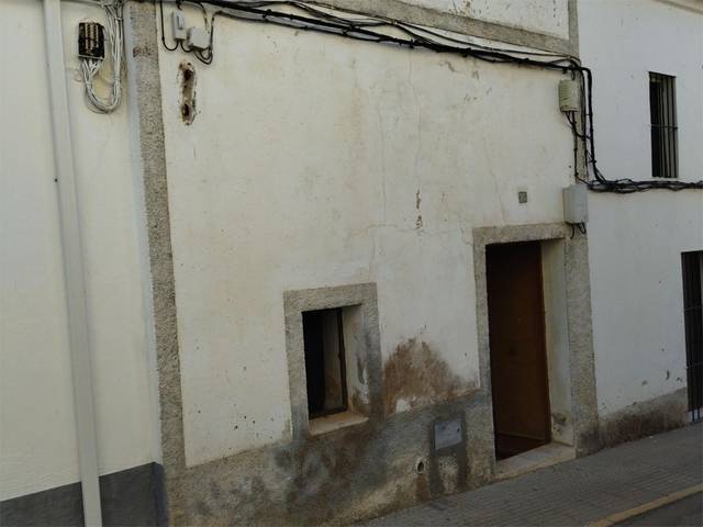 Casa adosada en Venta en Calle Médico Antolín Rajo, 18 en Llera