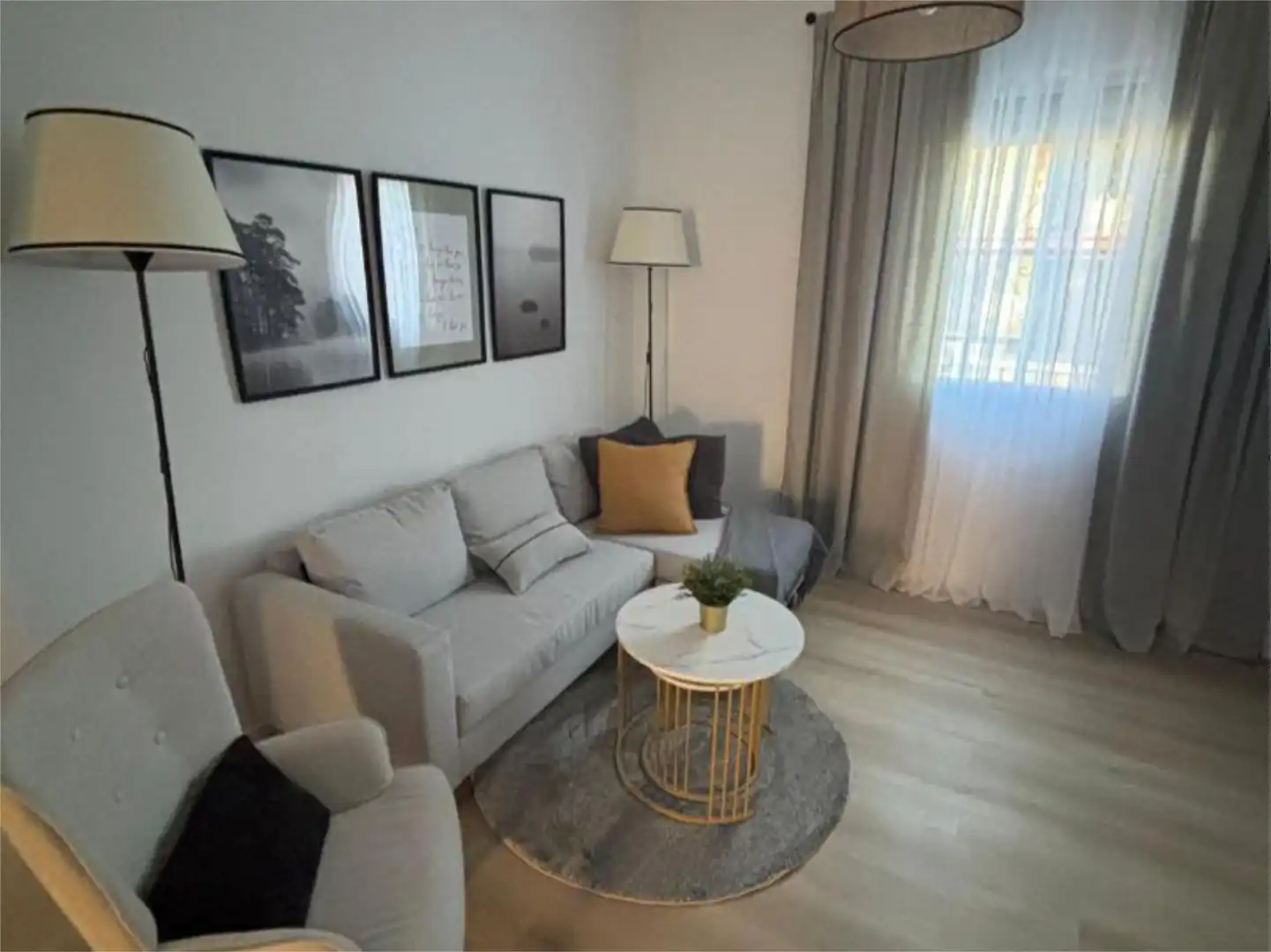 Houses for sale in Calle Pablo Coso Calero Maestro Nacional, 60, Avenida Juan Diego