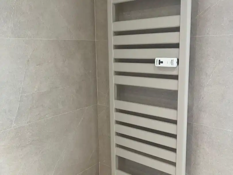 Wohnung zum Verkauf in Avenida del Padre Isla, 118, San Esteban Badezimmer von Wohnung zum Verkauf in León Capital mit Balkon