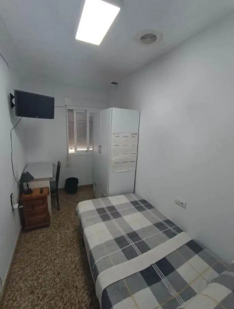 Habitación en Calle Huerta de las Bolas, 58, Baza Habitación en Calle Huerta de las Bolas, 58, Baza