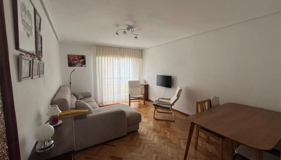 Piso de alquiler en Pueblo Nuevo - Imagen 3