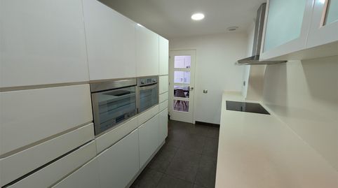 Foto 4 de Dúplex en venda a Carrer del Riu Francolí, 23, Mercat, Rubí