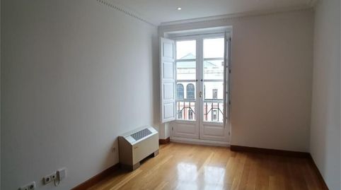 Foto 2 de Piso de alquiler en Plaza de la Rinconada, 9, Centro, Valladolid Capital