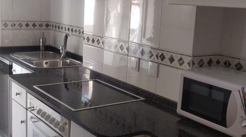 Photo 3 of Flat for rent in Rúa Castelao, 9, Zona de Plaza de Barcelos, Pontevedra Capital