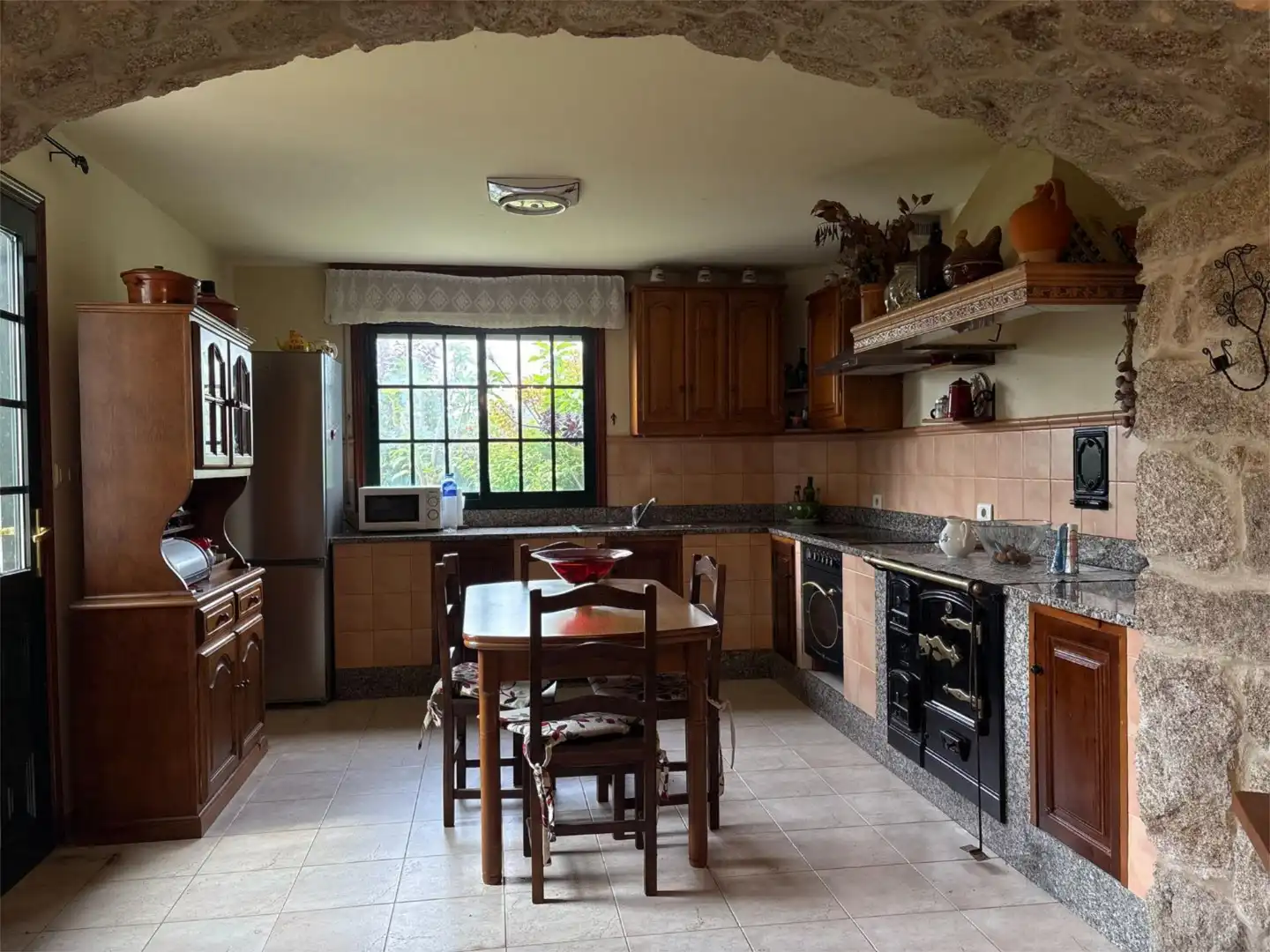 Casa o chalet en venta en Barro Villasobroso, 9005, Mondariz Cocina de Casa o chalet en venta en Mondariz con Terraza y Balcón