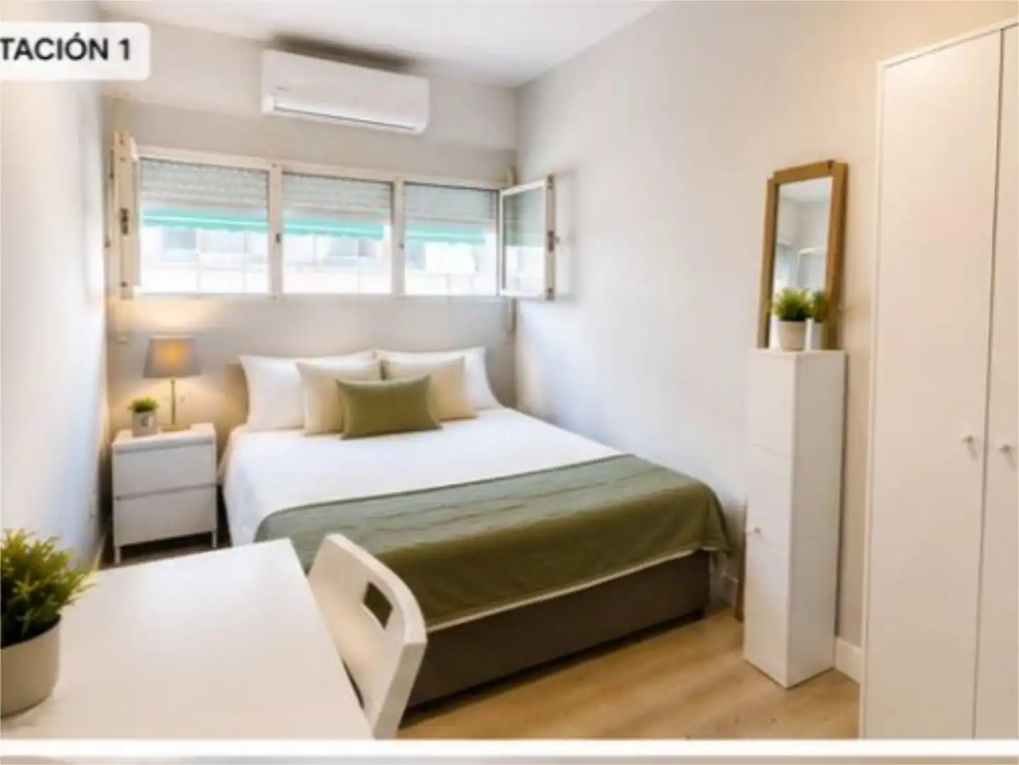 Bedroom of Flat for sale in Madrid  with Air Conditioner and Heating