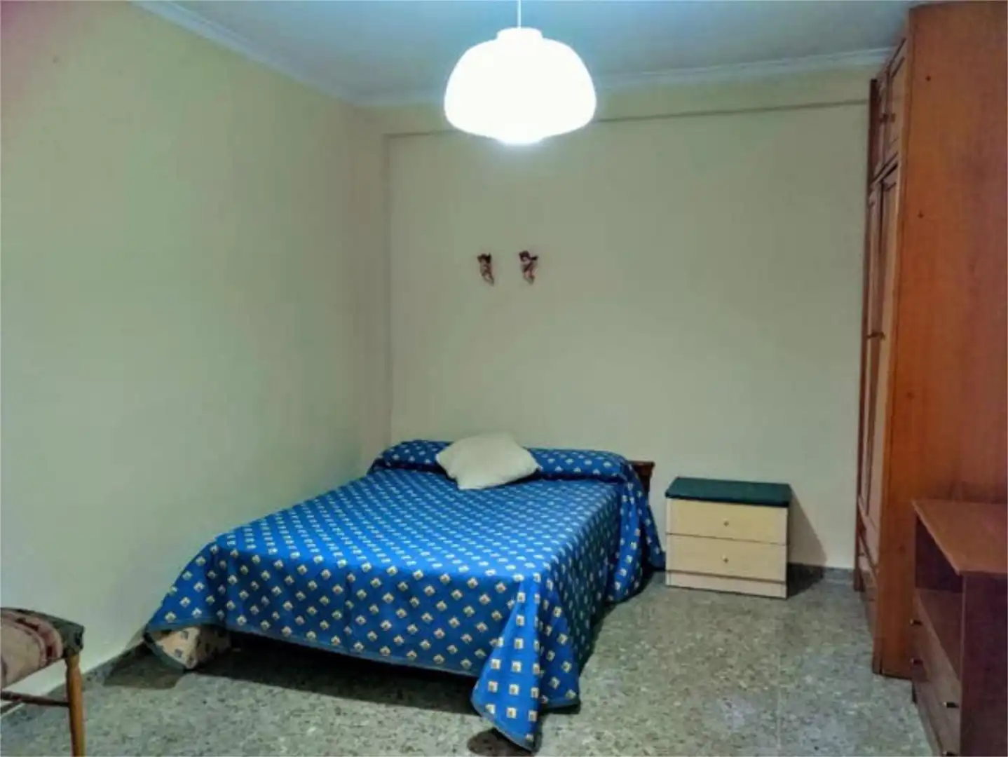 Habitación de Piso de alquiler en  Córdoba Capital con Jardín privado