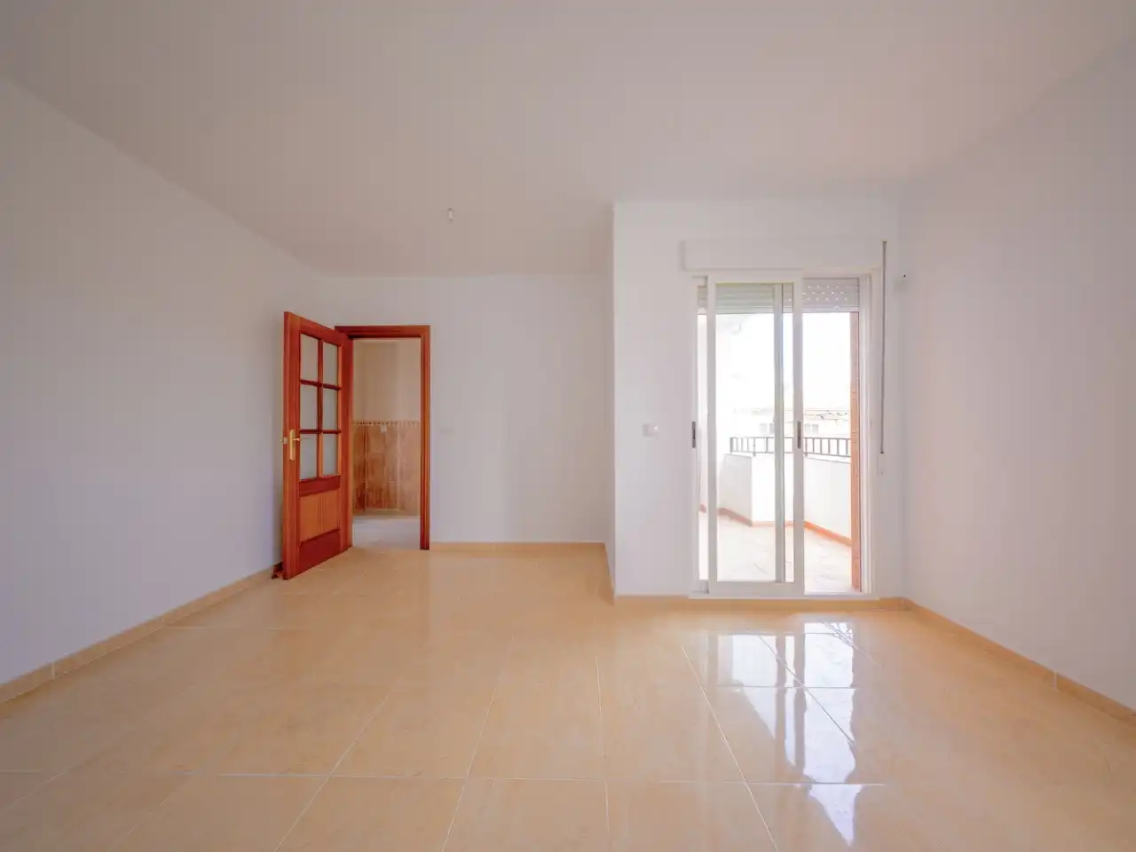 Piso en venta en Las Gabias con Balcón