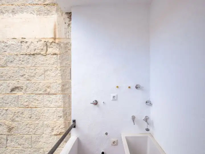 Baño de Piso en venta en Las Gabias con Balcón