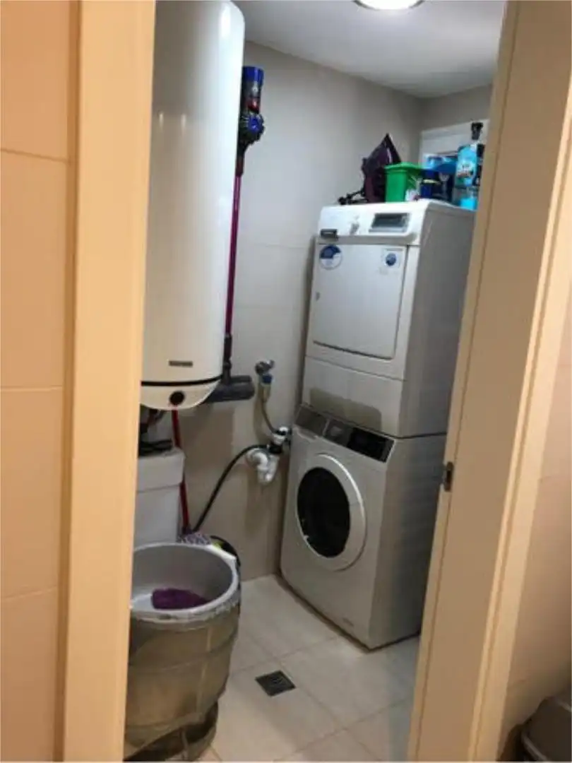 Wohnung zum Verkauf in Peguera Wohnung zum Verkauf in Calvià mit Privatgarten, Terrasse und Abstellraum