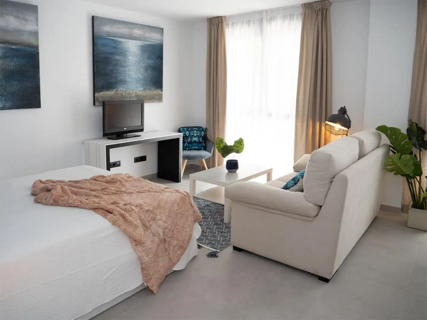 Wohnungen zum Verkauf in Calle Dávila Bertoli, 20, Loma de los Riscos Schlafzimmer von Wohnungen zum Verkauf in Torremolinos mit Klimaanlage, Terrasse und Schwimmbad