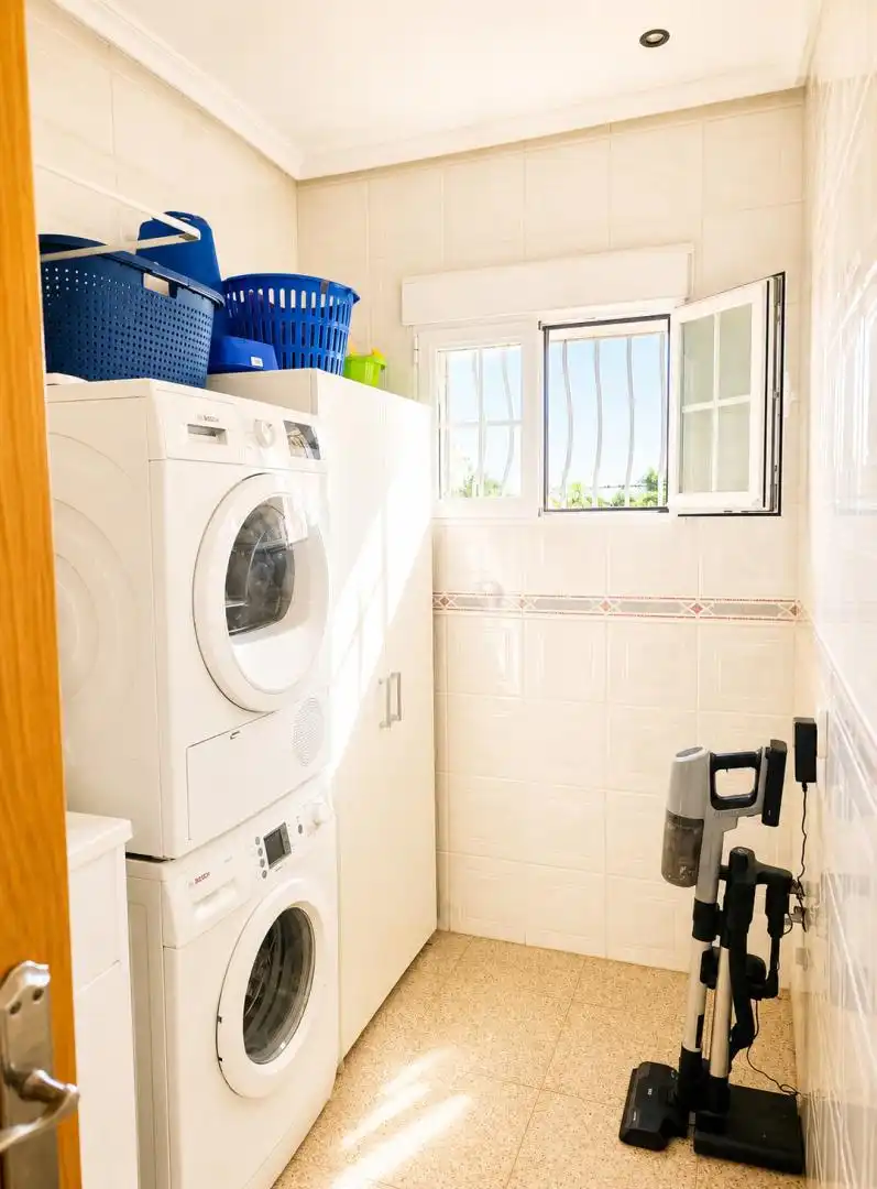 Piso en venta en Calle Victoria, 192, Pepino Baño de Piso en venta en Pepino con Aire acondicionado, Calefacción y Jardín privado