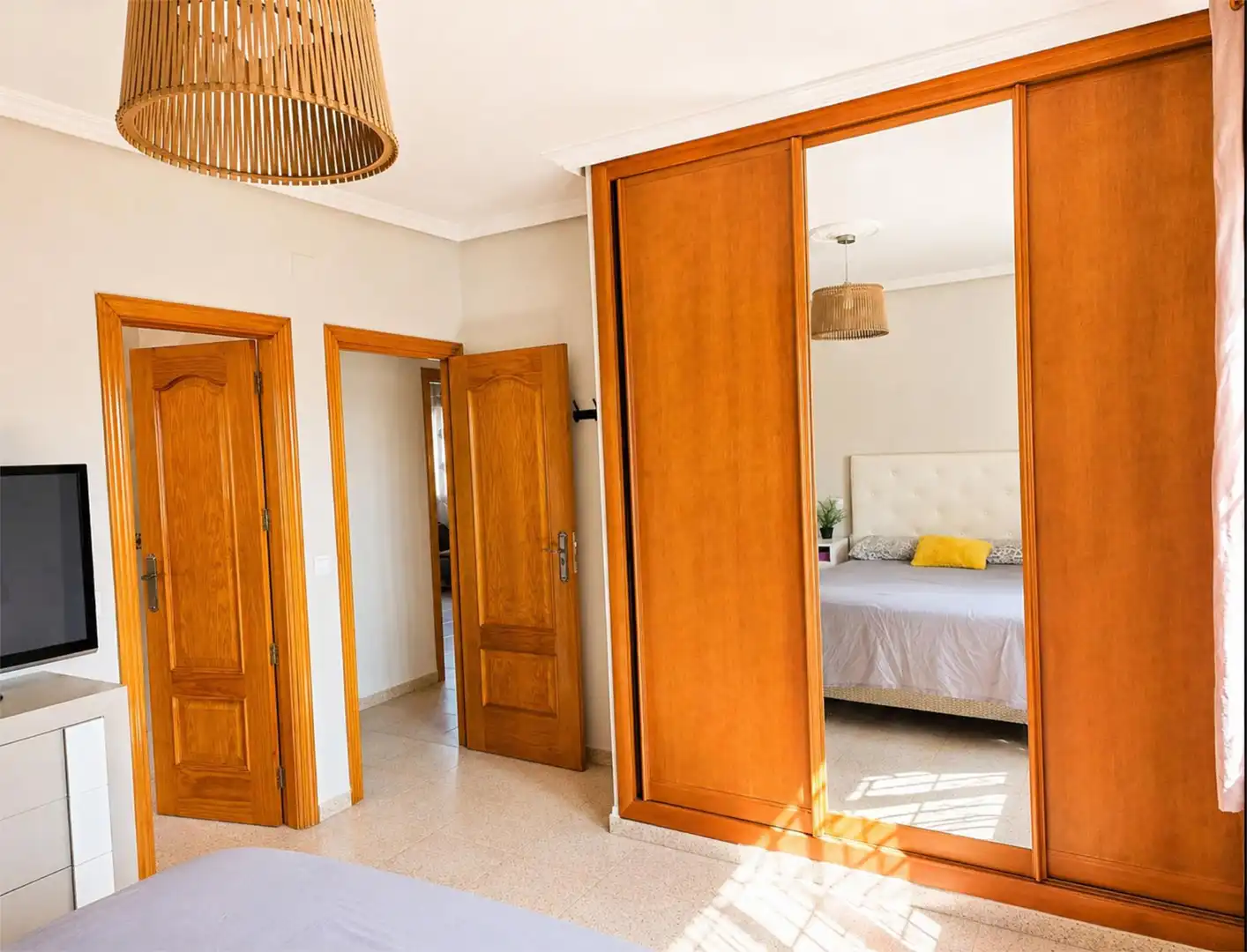 Piso en venta en Calle Victoria, 192, Pepino Habitación de Piso en venta en Pepino con Aire acondicionado, Calefacción y Jardín privado