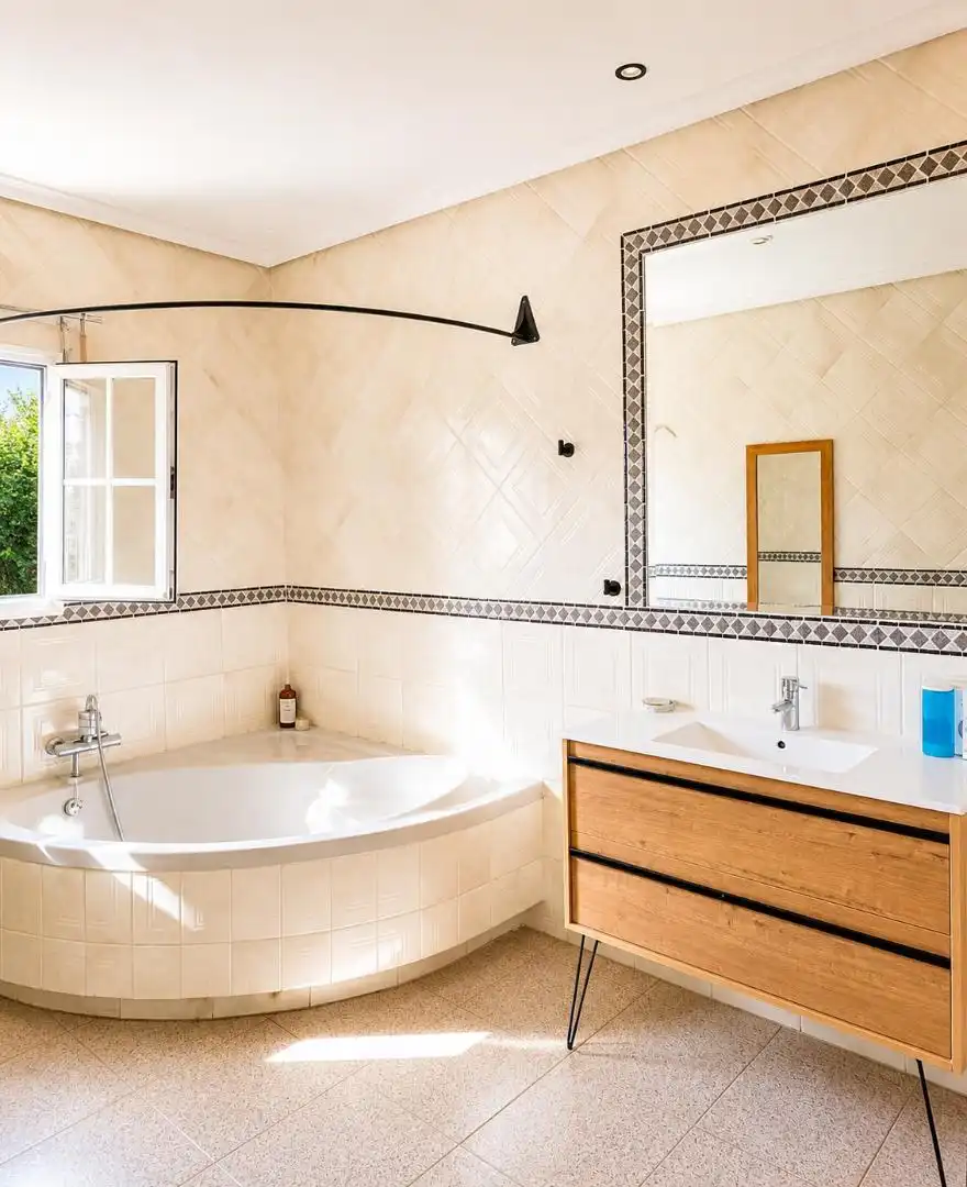 Piso en venta en Calle Victoria, 192, Pepino Baño de Piso en venta en Pepino con Aire acondicionado, Calefacción y Jardín privado