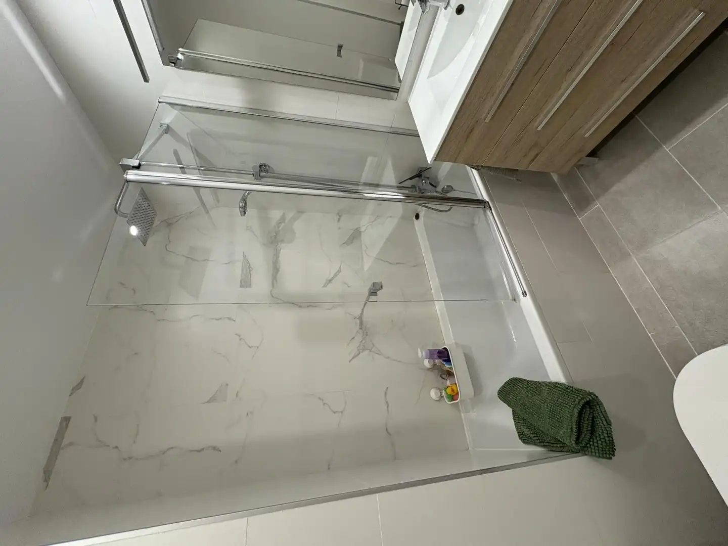 Piso en venta en Carrer d'Antoni Maria Alcover, 52, Camp d'en Serralta Baño de Piso en venta en Palma de Mallorca con Aire acondicionado, Parquet y Amueblado