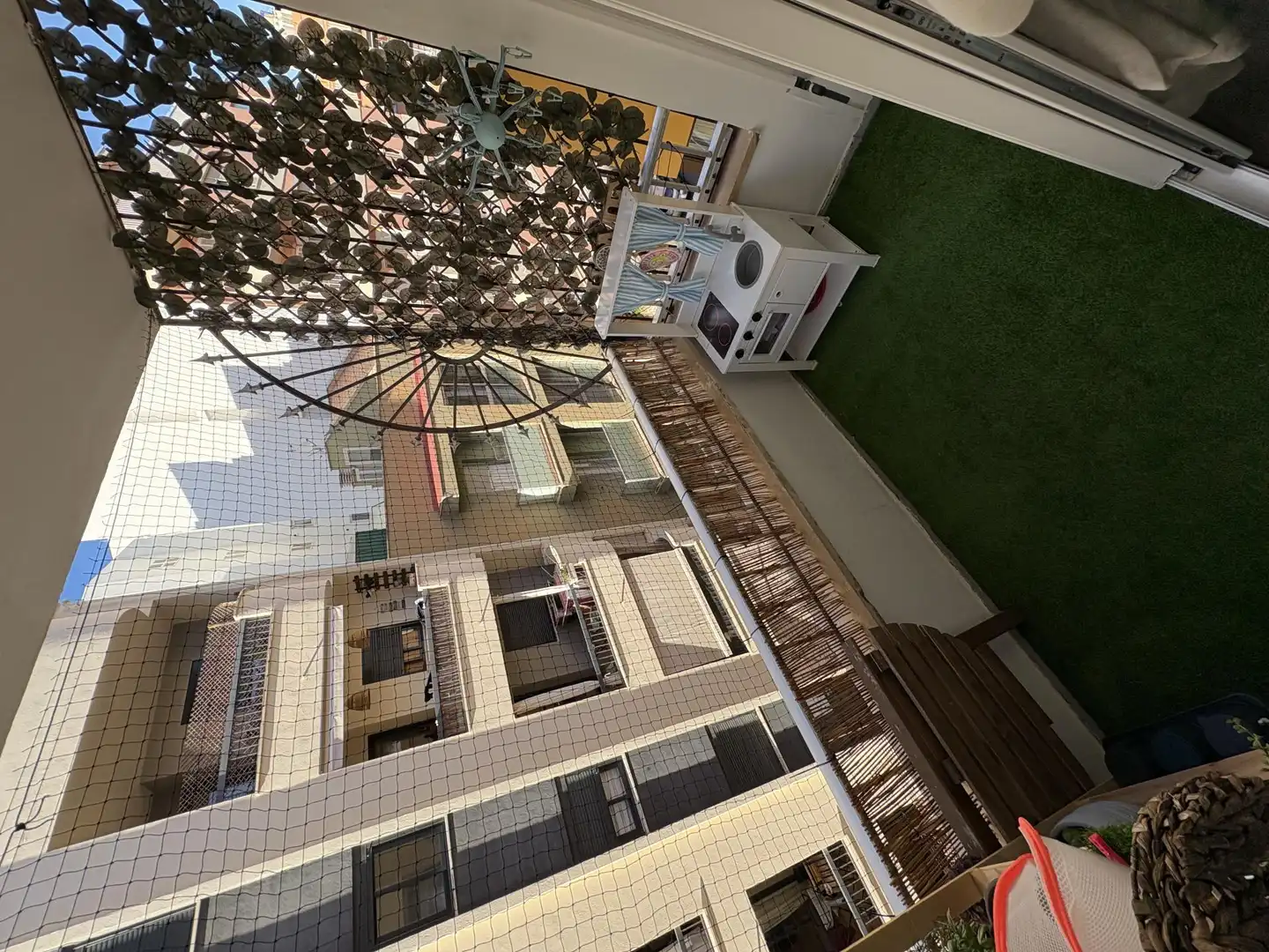 Piso en venta en Carrer d'Antoni Maria Alcover, 52, Camp d'en Serralta Terraza de Piso en venta en Palma de Mallorca con Aire acondicionado, Parquet y Amueblado