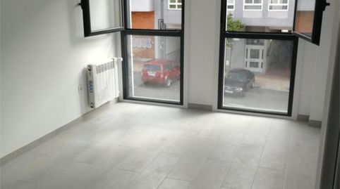 Foto 4 de Piso de alquiler en Avenida de Santiago, 157, Ventiun, Ourense Capital
