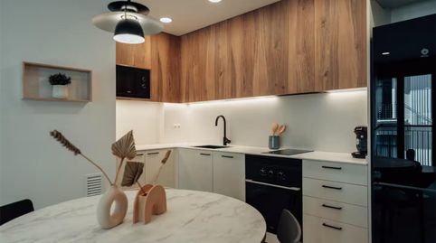 Foto 4 de Apartamento de alquiler en Carrer D'en Xuclà, 9, El Raval, Barcelona Capital