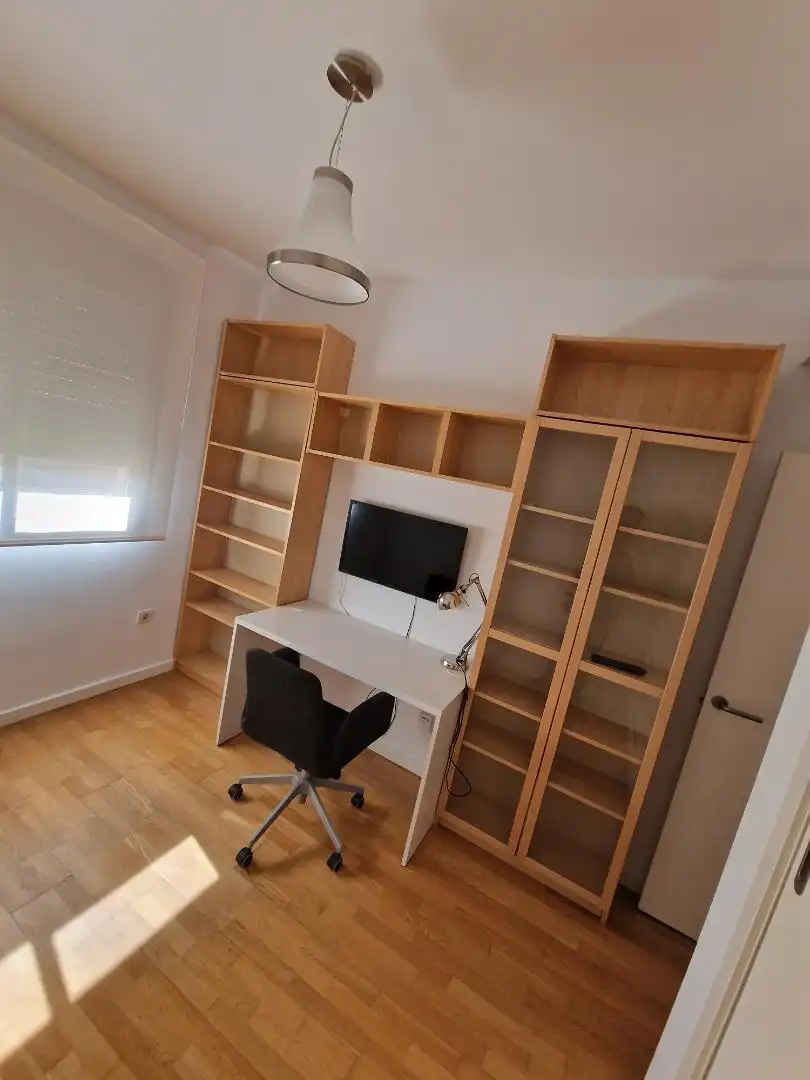 Living room of Flat for rent in Mairena del Aljarafe  with Heating, Private garden and Parquet flooring