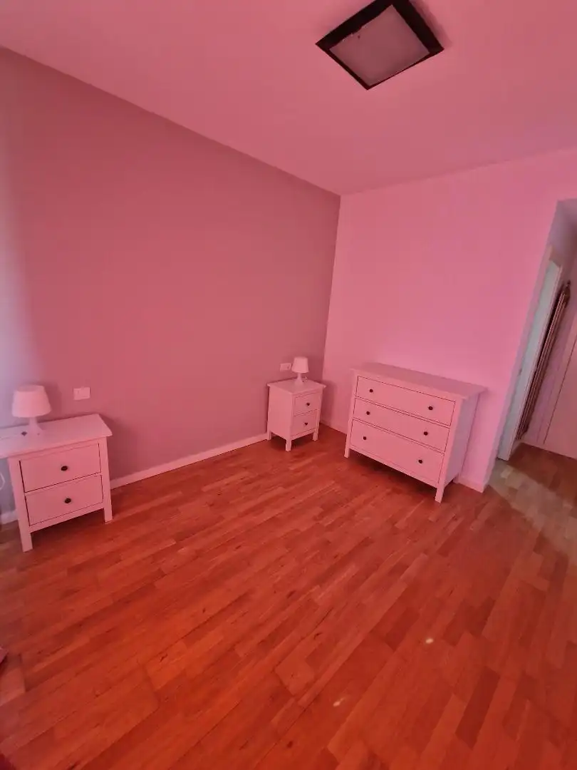 Bedroom of Flat for rent in Mairena del Aljarafe  with Heating, Private garden and Parquet flooring
