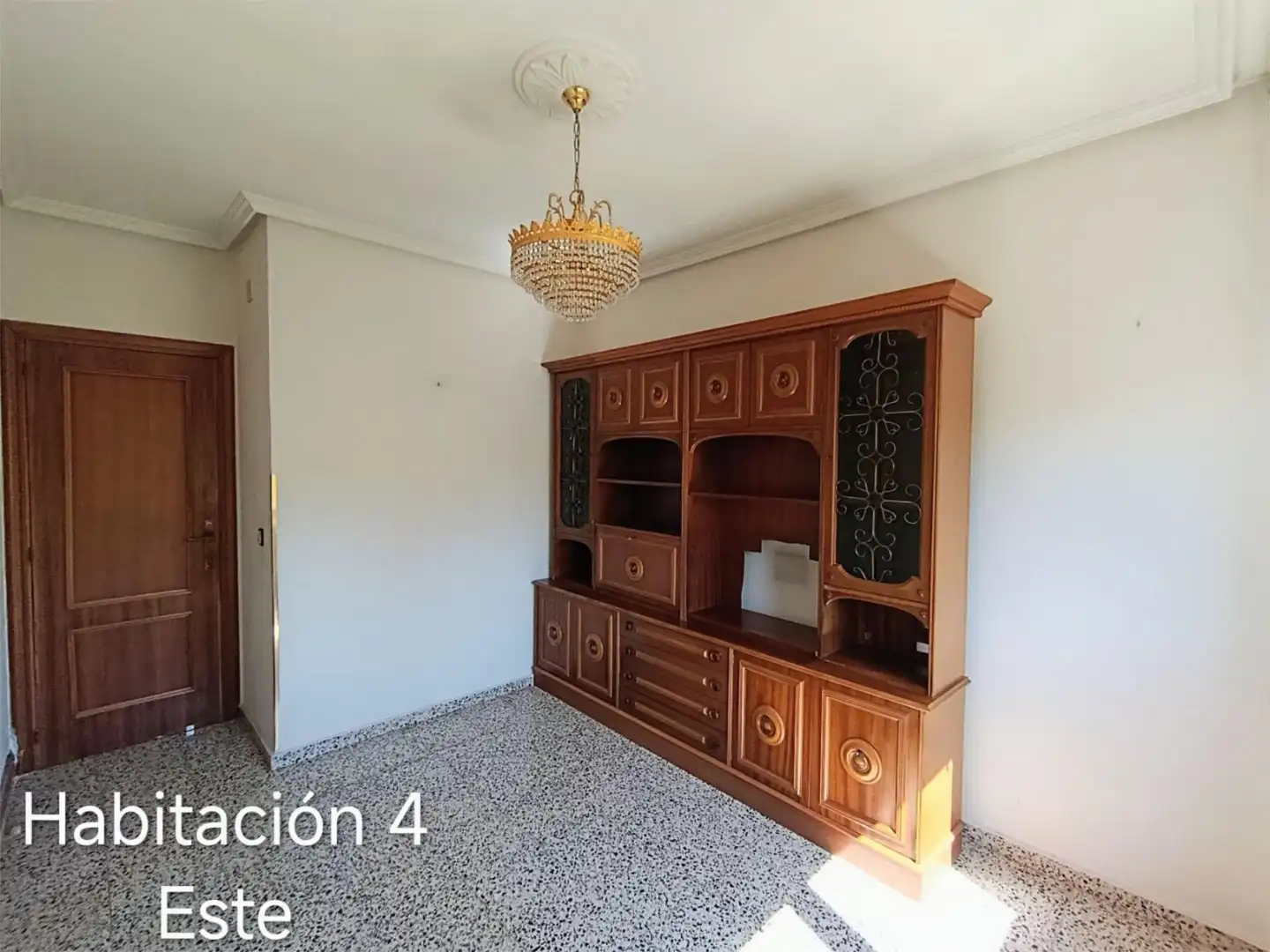 Piso en venta en Calle Primero de Mayo, 1, San José Obrero Sala de estar de Piso en venta en Zamora Capital con Calefacción, Terraza y Trastero