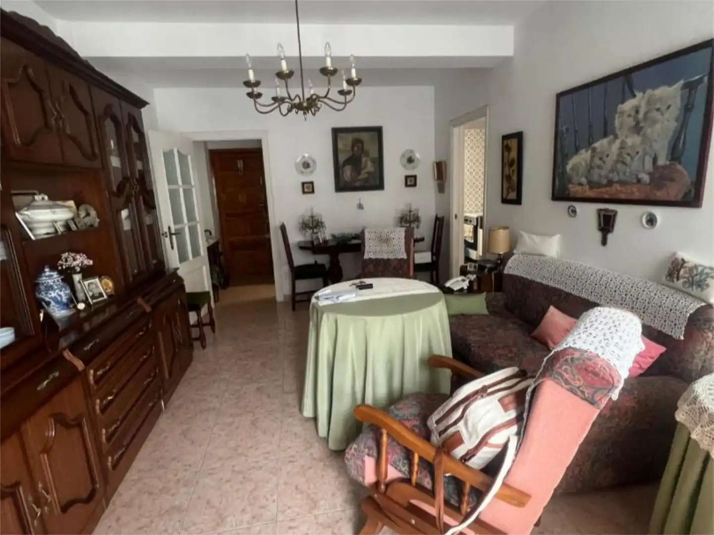 Living room of Flat for sale in Sevilla  with Furnished and Community parking