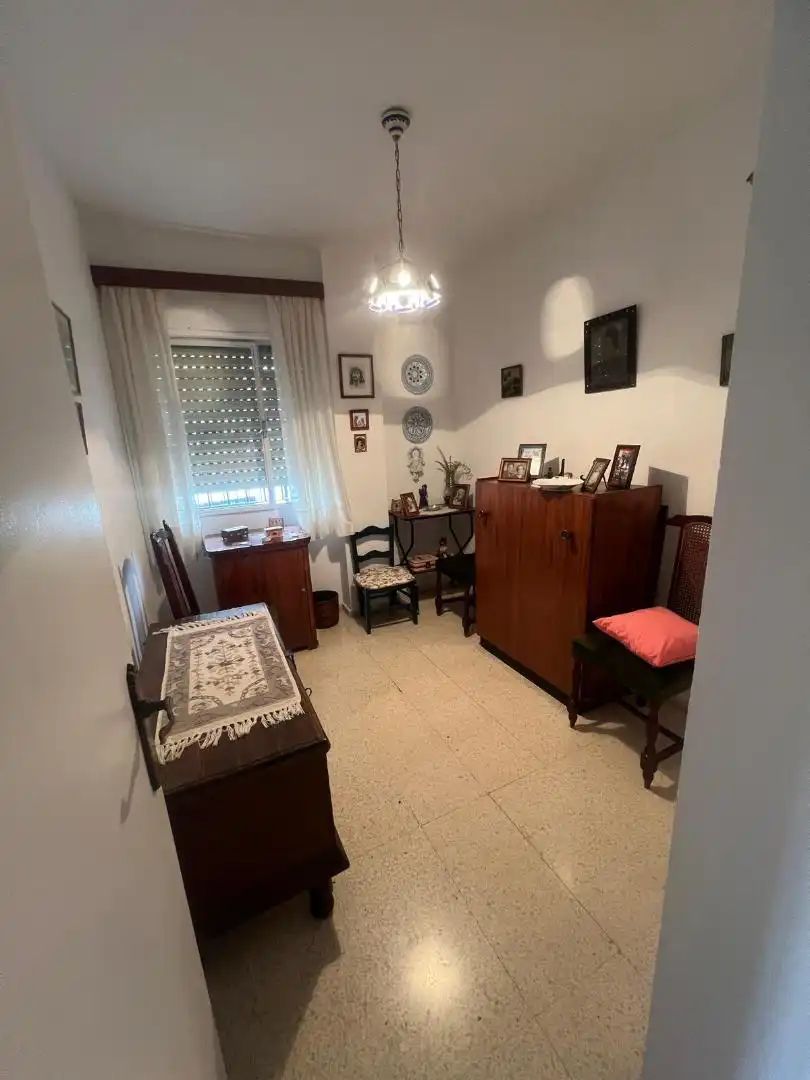 Living room of Flat for sale in Sevilla  with Furnished and Community parking