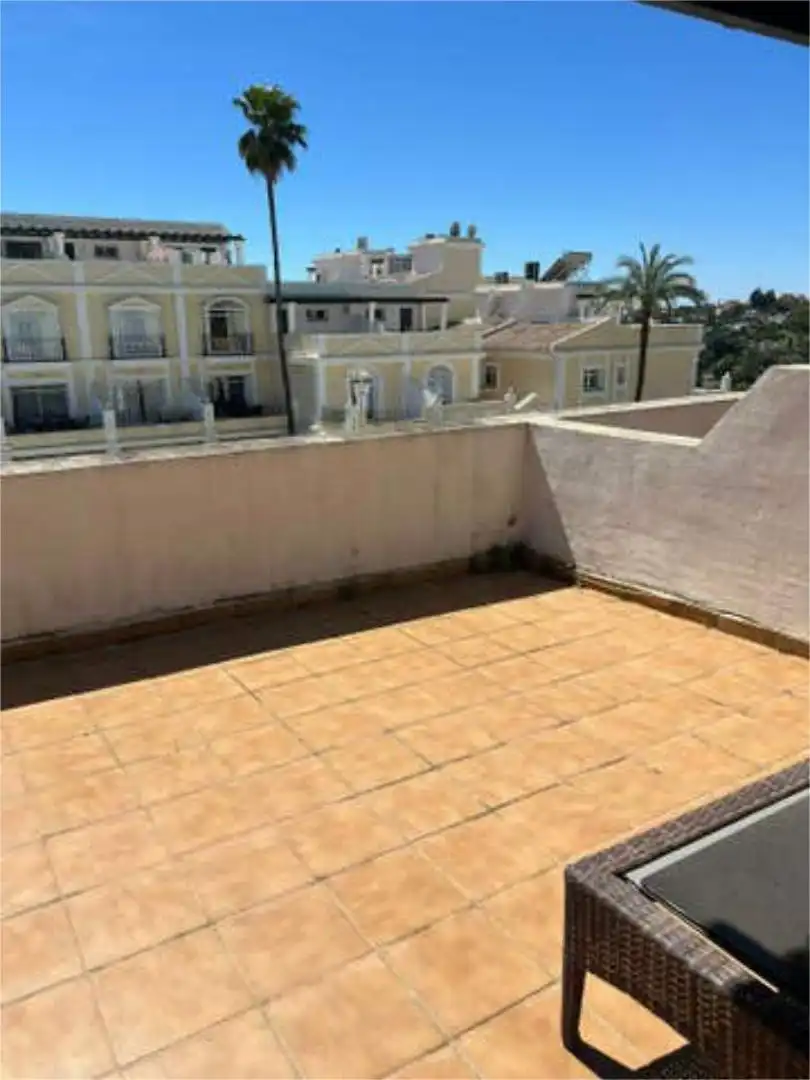Apartament de lloguer a Aloha Apartament de lloguer a Aloha