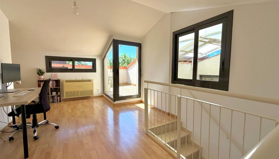 Piso en venta en Carretera de Piera, 6, Nucli Urbà, Esparreguera - imagen 1 Foto 1 de Piso en venta en Carretera de Piera, 6, Nucli Urbà, Esparreguera