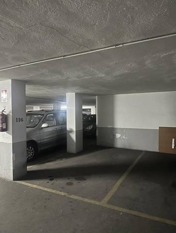 Garaje en Alquiler en Carrer d'Emilio Lluch, 11 en Vara de Quart