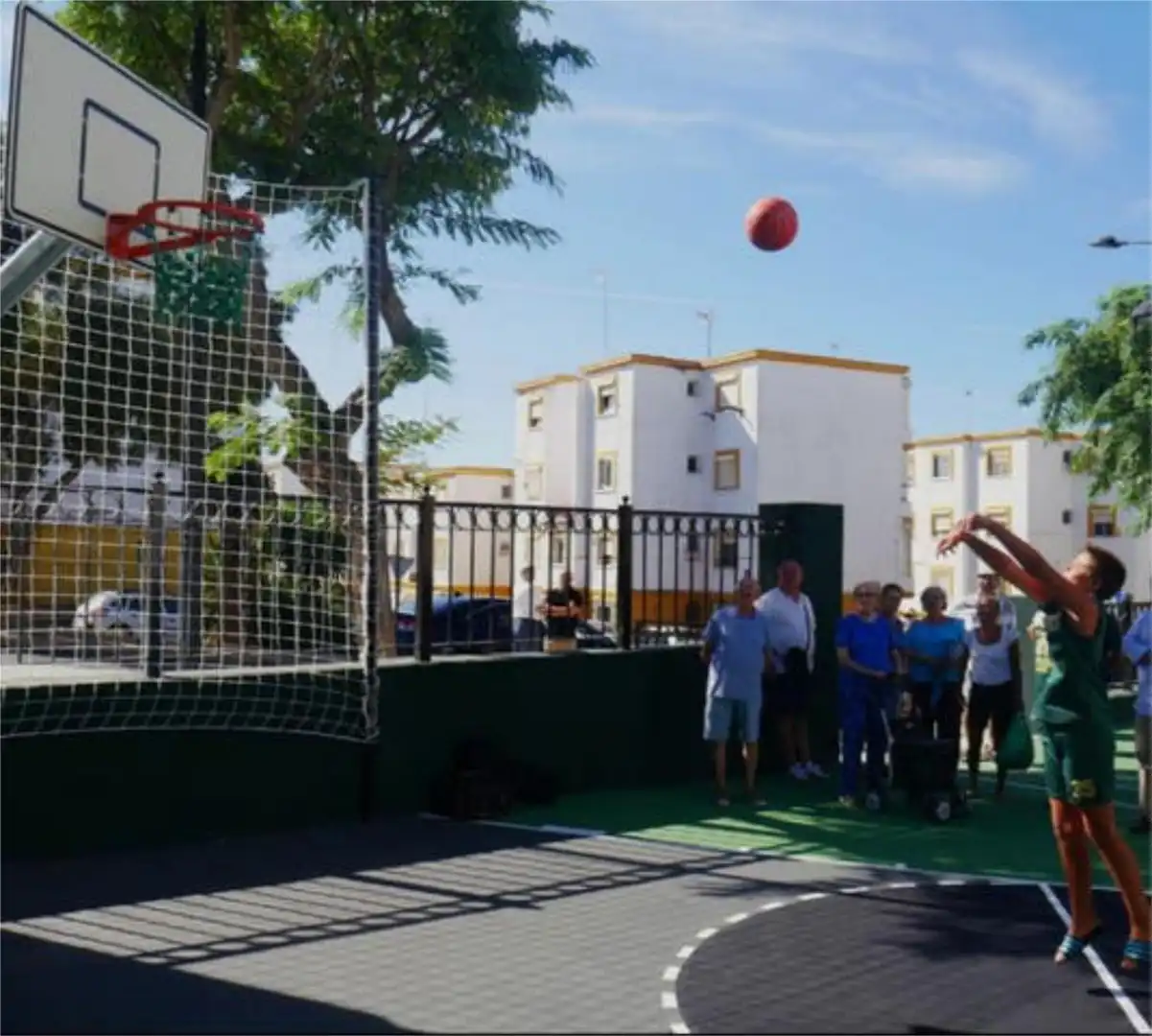 Wohnung zum Verkauf in El Cristo - Cayetano Roldán Außenansicht von Wohnung zum Verkauf in San Fernando mit Heizung, Privatgarten und Möbliert