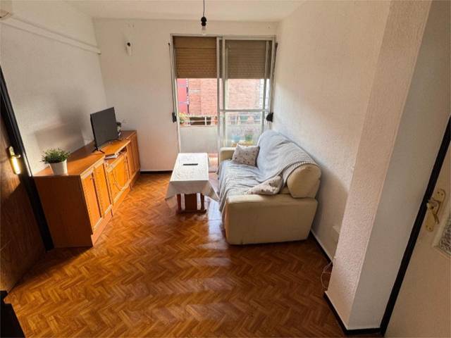Piso en Venta en Calle de la Encomienda de Palacios, 376 en Pavones