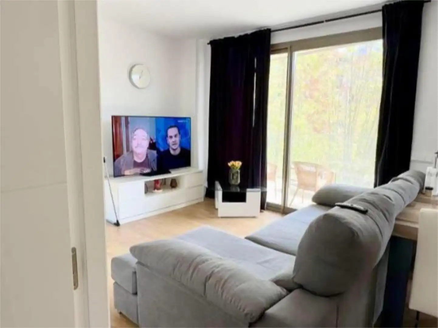 Apartamento de alquiler en Carrer de Pujades, 438, El Besós i el Maresme Sala de estar de Apartamento de alquiler en Barcelona con Aire acondicionado, Jardín privado y Parquet