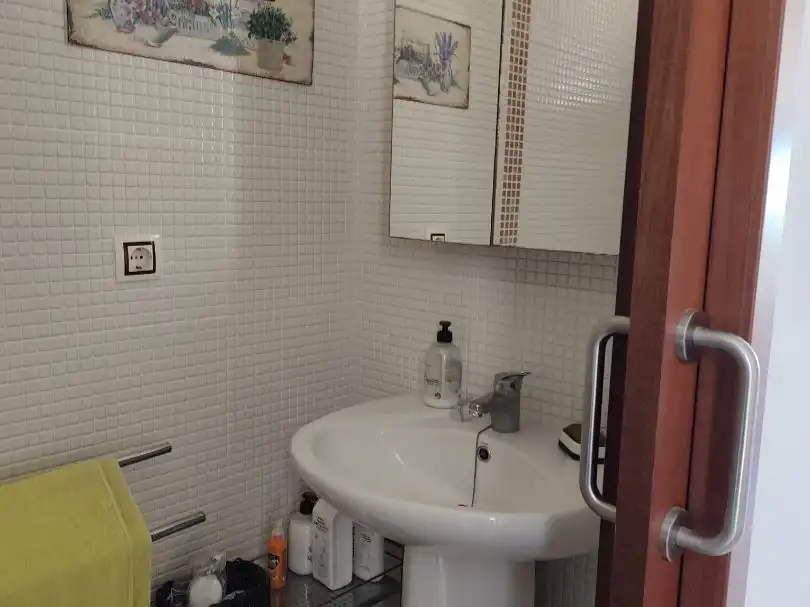 Bany de Pis en venda en Polop amb Aire condicionat, Calefacció i Jardí privat