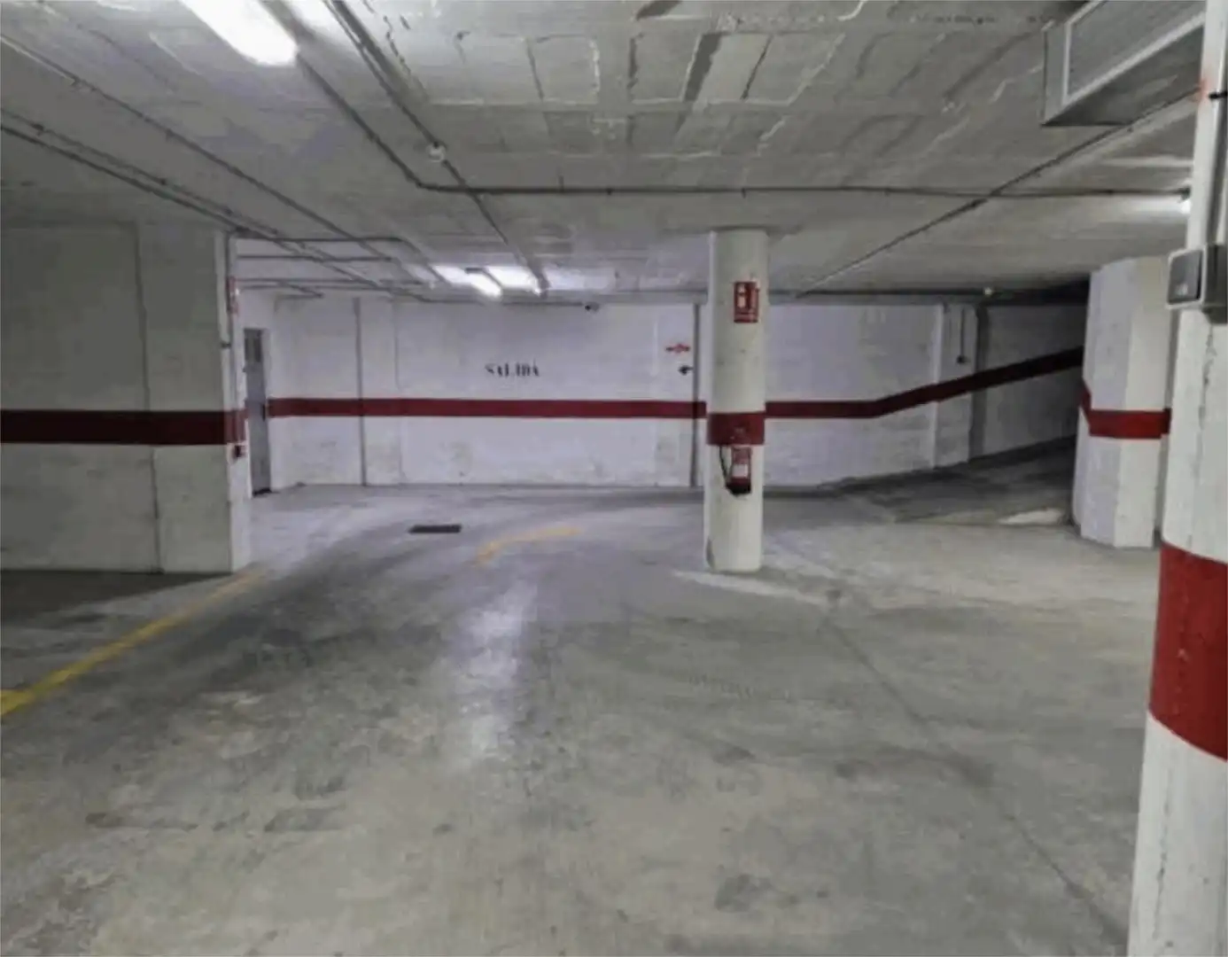 Garaje de alquiler en Ronda Cesar Canovas Girada, 3, Parque de las Naciones Parking de Garaje de alquiler en Torrevieja