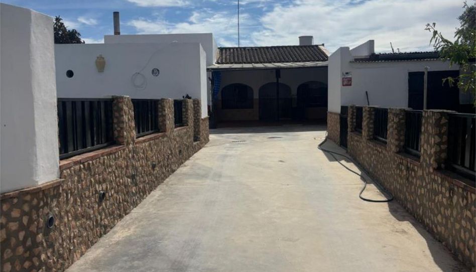 Piso en venta en Osuna, Sevilla - imagen 1 Foto 1 de Piso en venta en Osuna, Sevilla