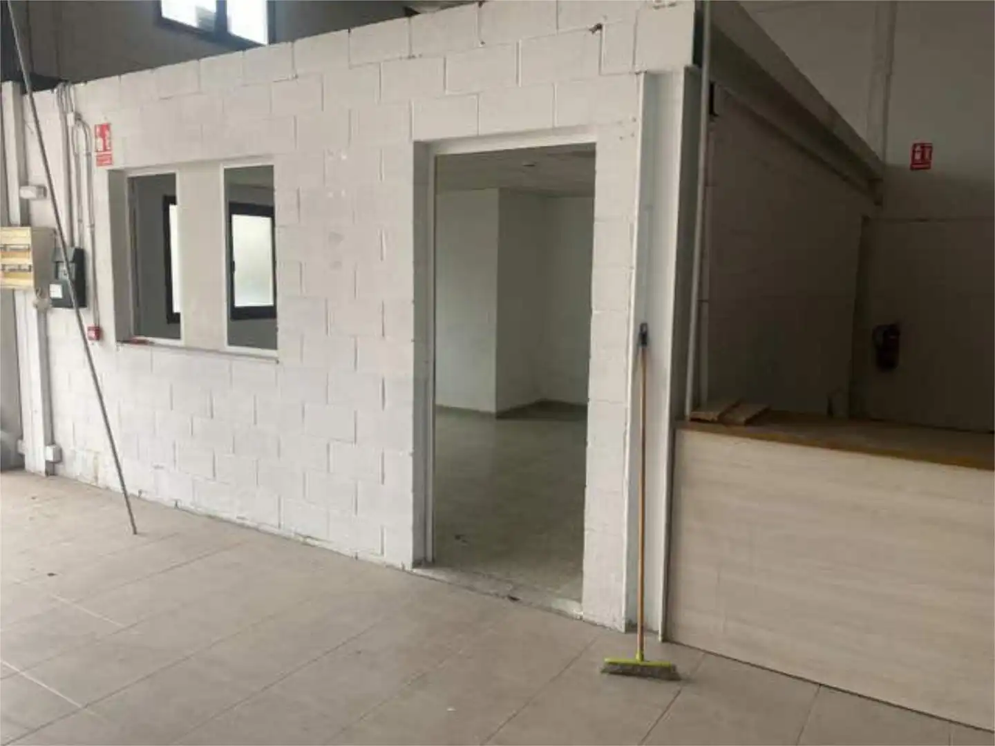 Fabrikhallen zur Miete in Llanera Fabrikhallen zur Miete in Llanera