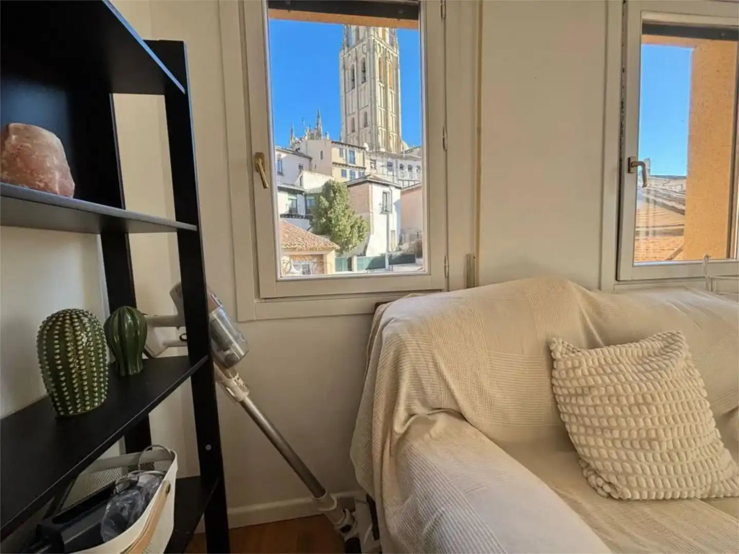 Bedroom of Flat for rent in Segovia Capital