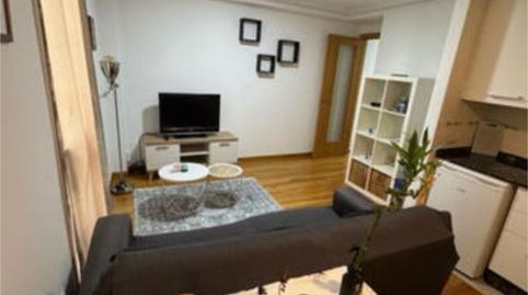 Foto 3 de Apartamento de alquiler en Polvorín, Ourense Capital