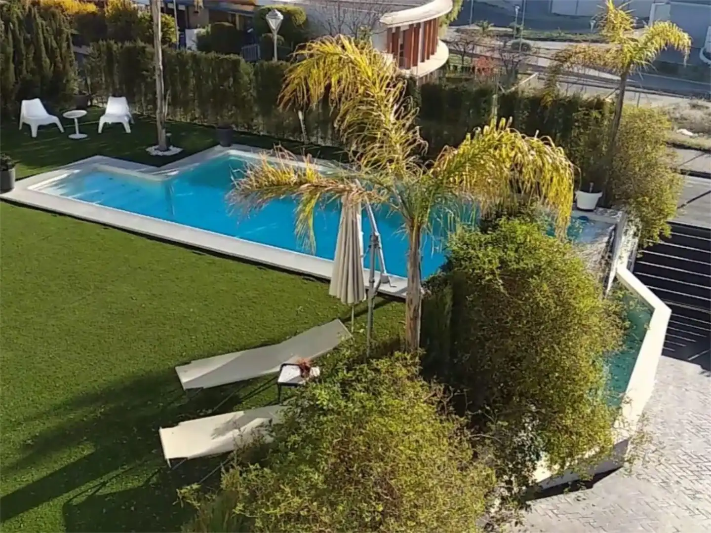 Piscina de Casa o chalet en venta en Baena con Aire acondicionado, Calefacción y Jardín privado